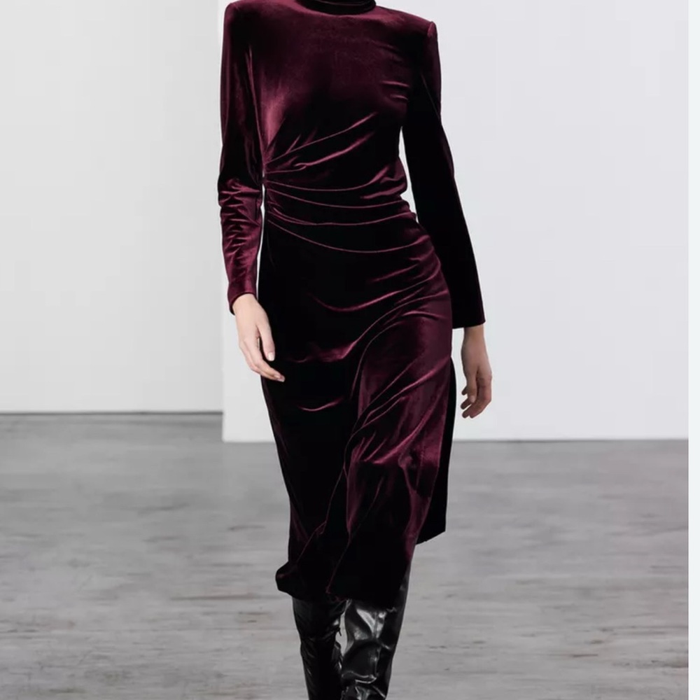 NEW Zara draped velvet dress with shoulder pads